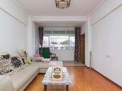 <b class=redBold>松泉公寓</b> 3室1厅1厨1卫 71.87m² 家私家电全齐