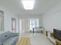前海铂寓 精装大两房 带家私电器 随时可以入住