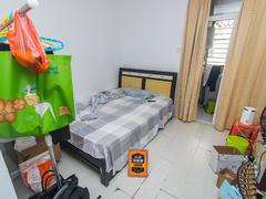 旭飞华达园一期 水贝珠宝城楼下沃尔玛,户型方正采光通透